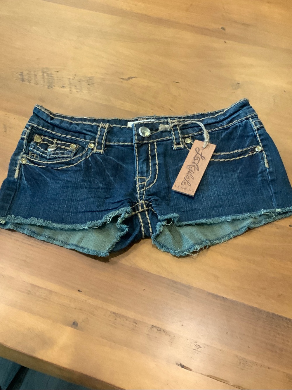 Frayed Hem Women's Denim Cutoff Shorts - Dark Blue